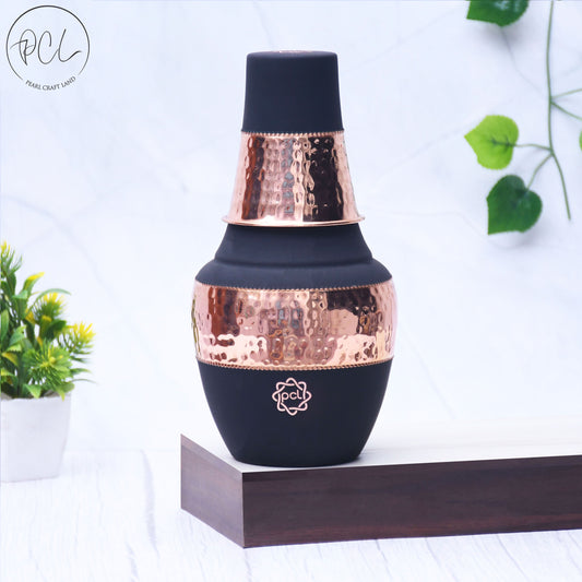 Pure Copper Silk Black Venus Pot with Inbuilt Glass Capacity 1400ML