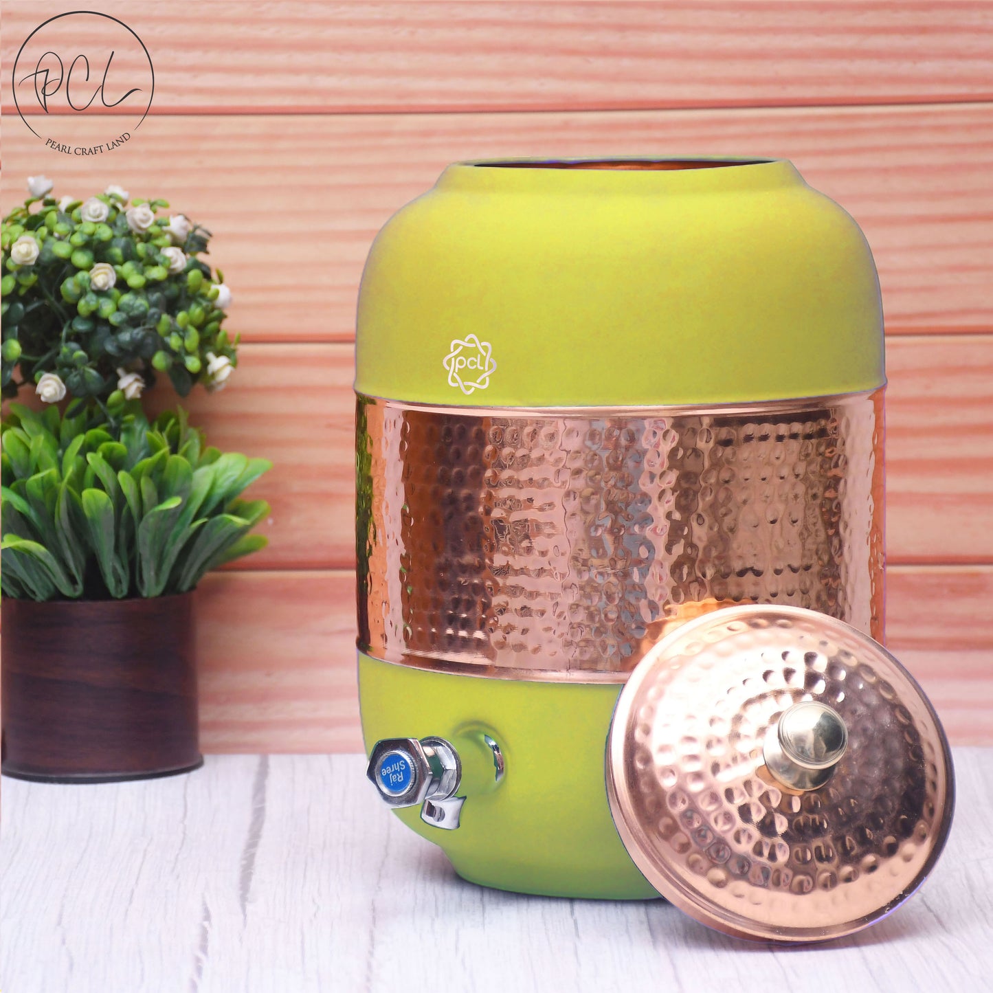 Pure Copper Silk Yellow Half Hammered Water Dispenser (Matka) Capacity 8000ML