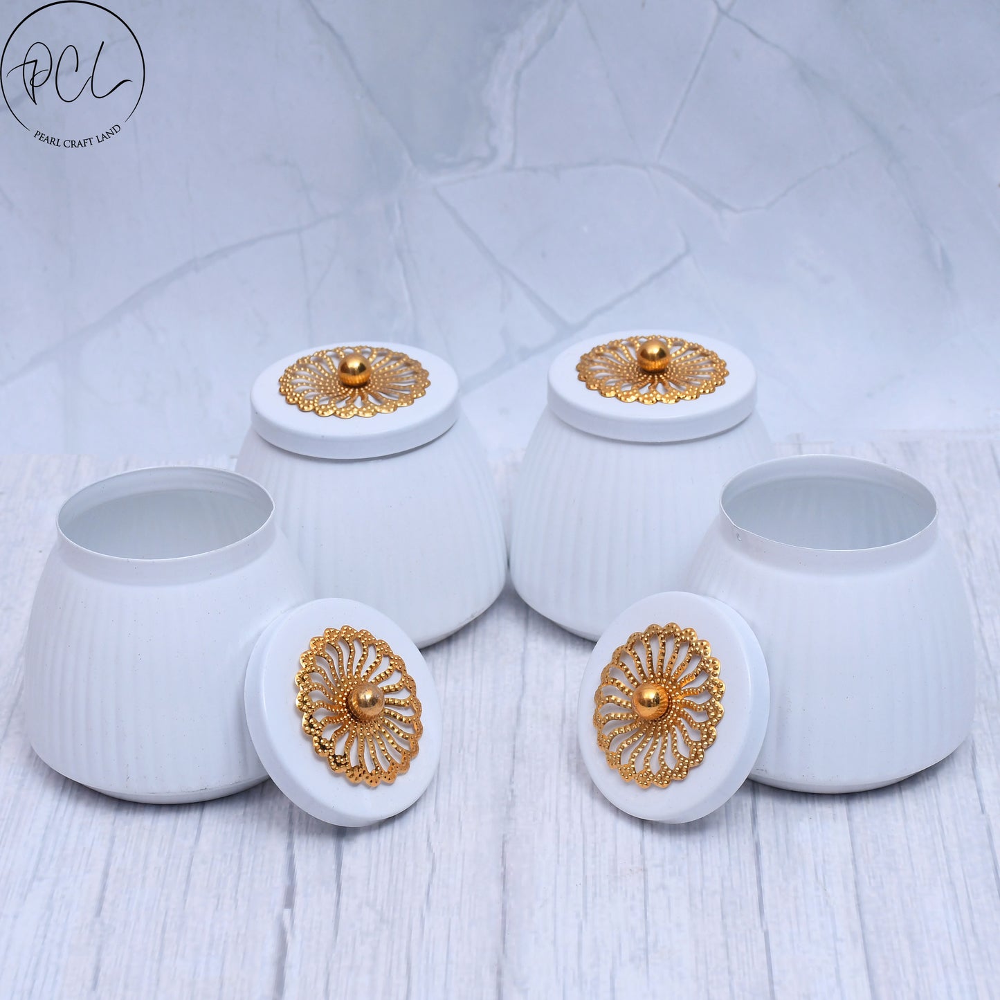 Exclusive Container Set of 4 with White Color For Multi-Purposes