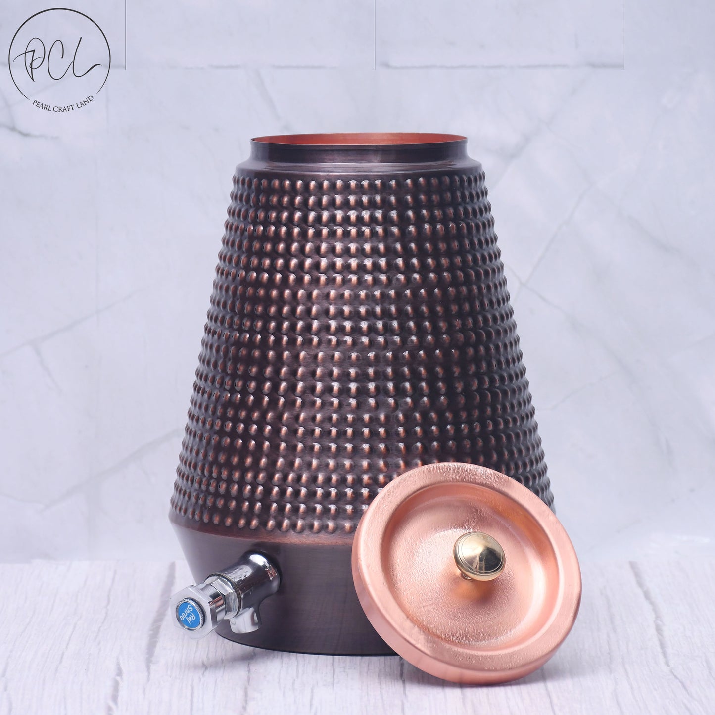 Pure Copper Water Dispenser Conical Antique Bubble Designed Capacity 5000 ML.