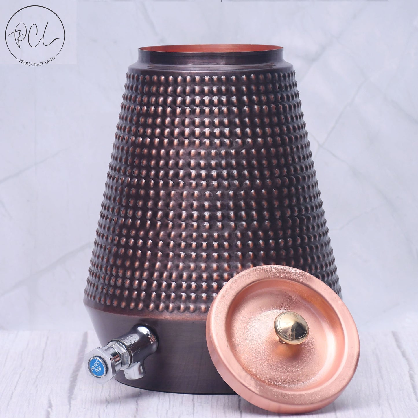 Pure Copper Water Dispenser Conical Antique Bubble Designed Capacity 8000 ML.